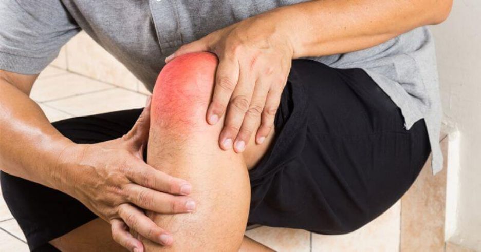 Ból kolana –objawy, przyczyny, polecane produkty.